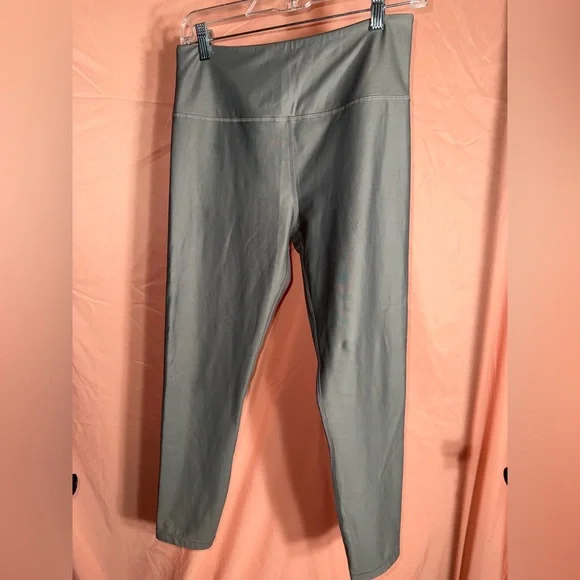 Zyia size 12 - Picture 1 of 4